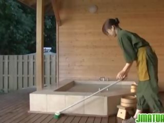 Japonsko šolarka je čudovito pri glorious umazano video film